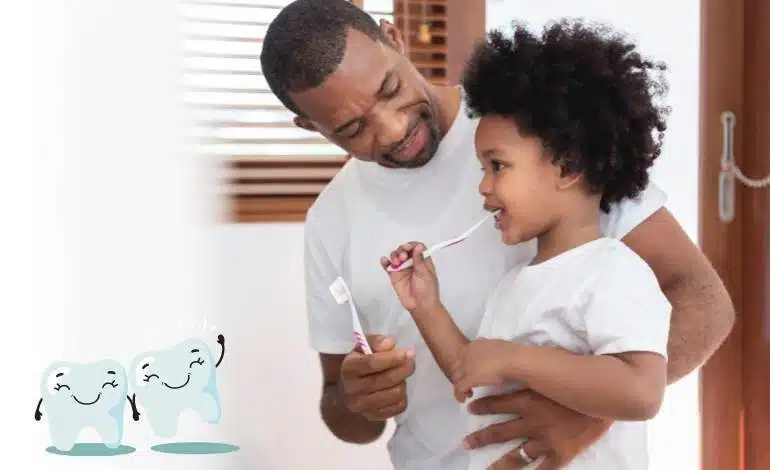 Pai e Filho escovando os dentes